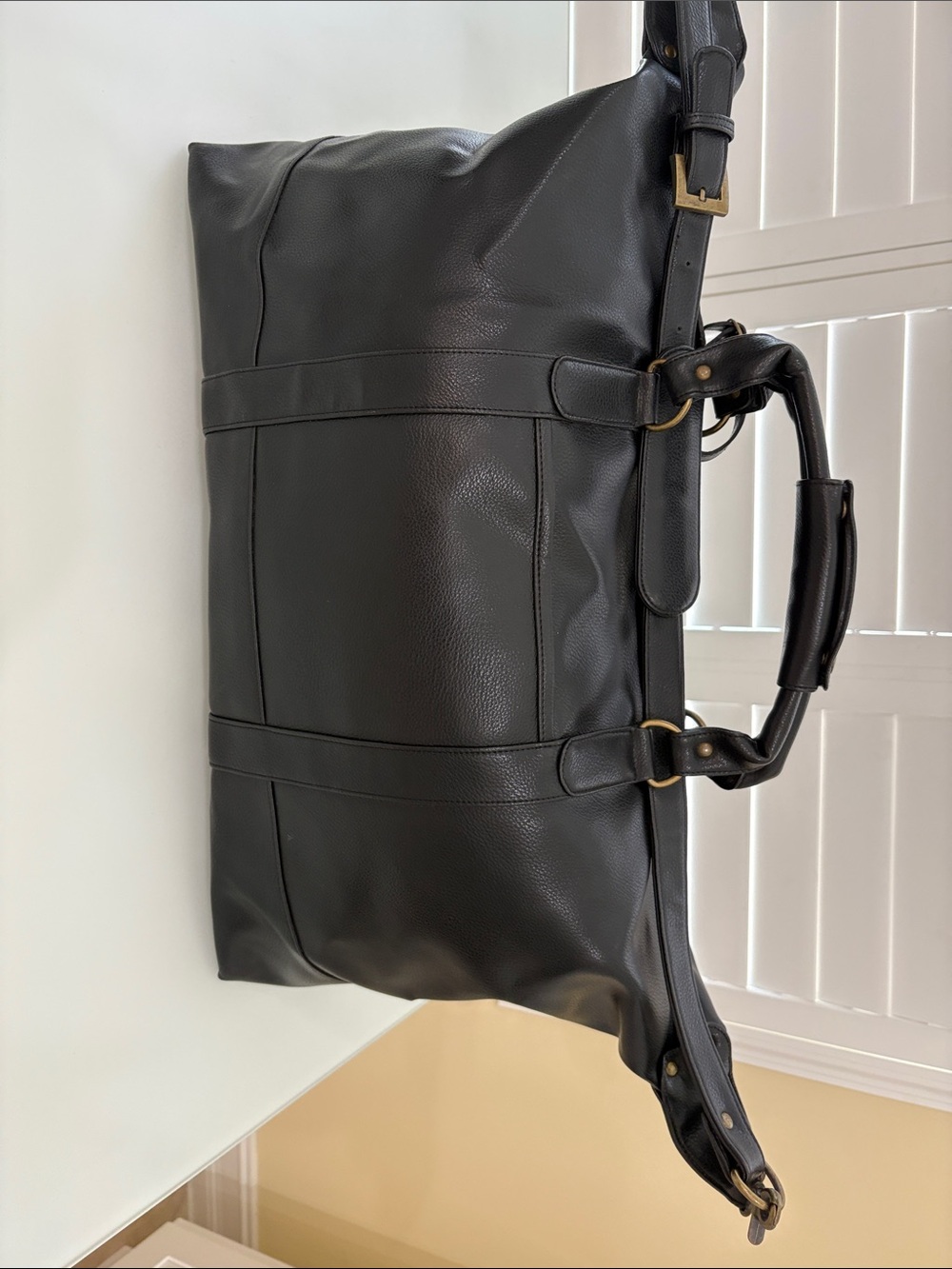 Barrington Black Leather Mens Weekender Bag